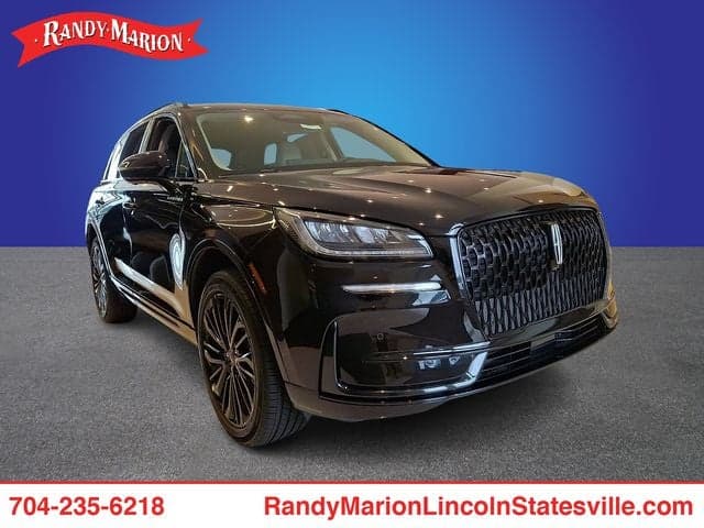 2026 Lincoln Corsair Premiere — photo 1 of 25