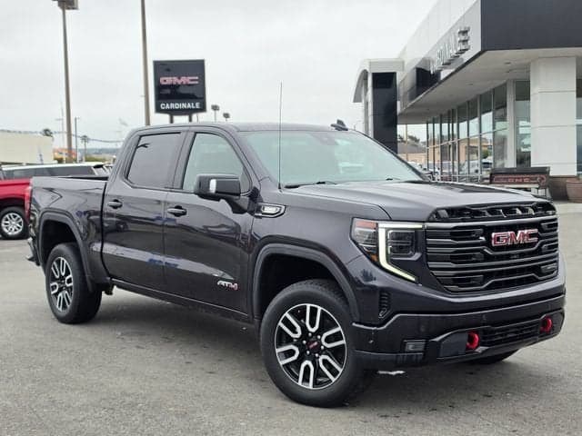 2023 GMC Sierra 1500 AT4 — photo 1 of 9