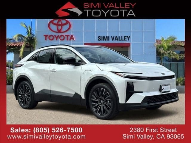 2026 Toyota C-HR XSE — photo 1 of 38