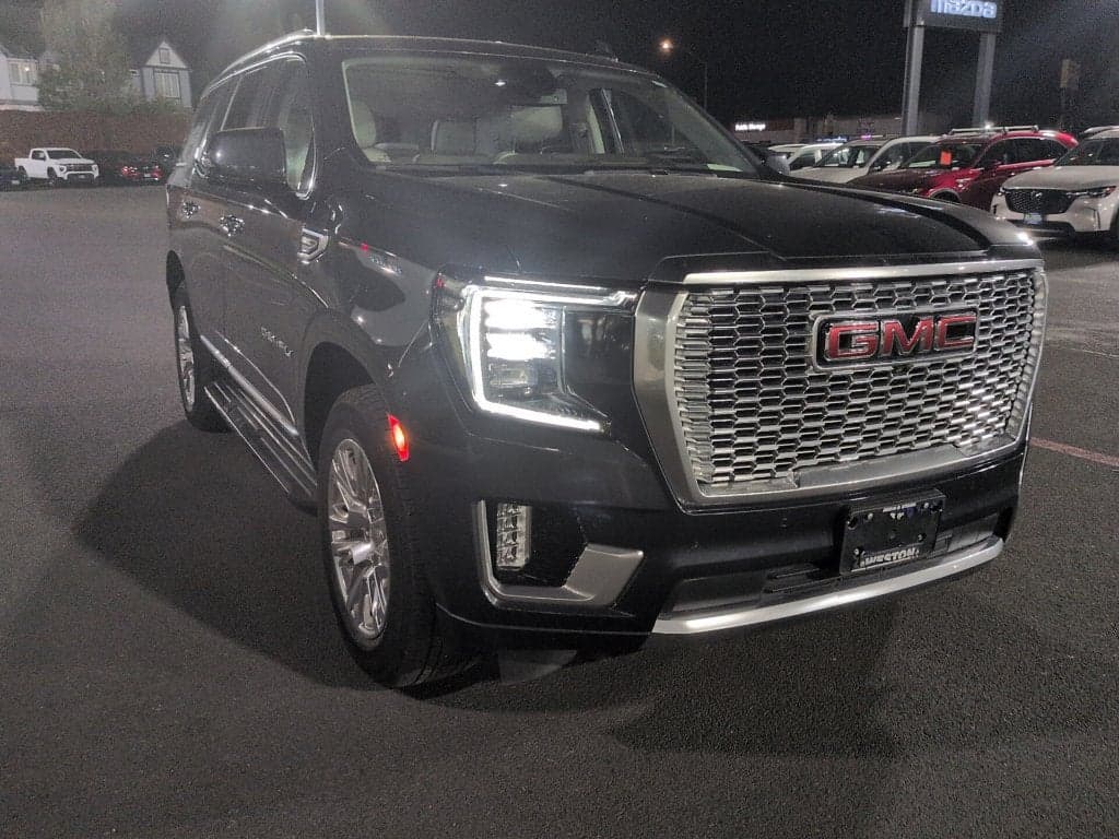 2021 GMC Yukon Denali — photo 1 of 13
