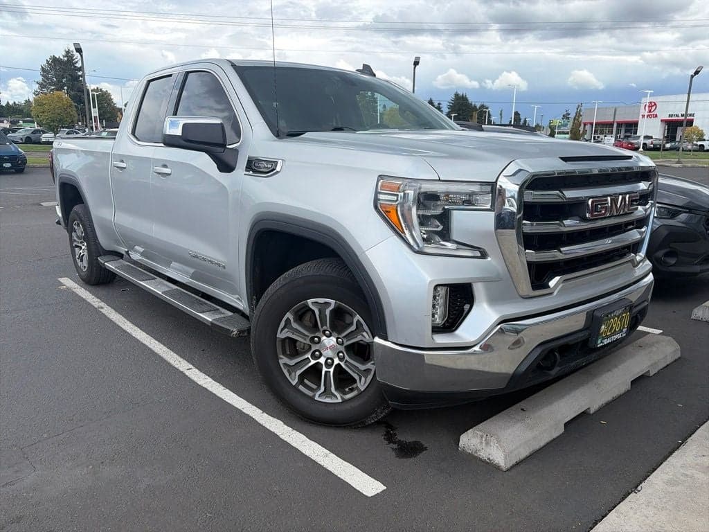 2019 GMC Sierra 1500 SLE — photo 1 of 12