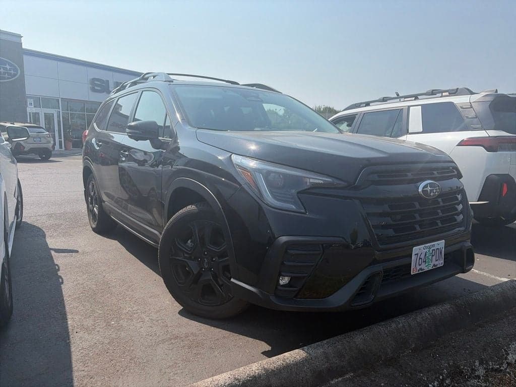 2023 Subaru Ascent Onyx Edition — photo 1 of 9