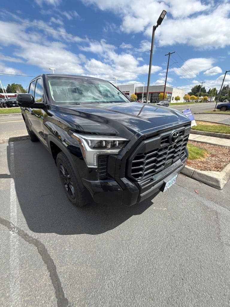 2024 Toyota Tundra 4WD Limited — photo 1 of 12