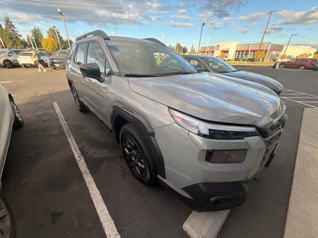 2026 Subaru Outback Premium — photo 1 of 12
