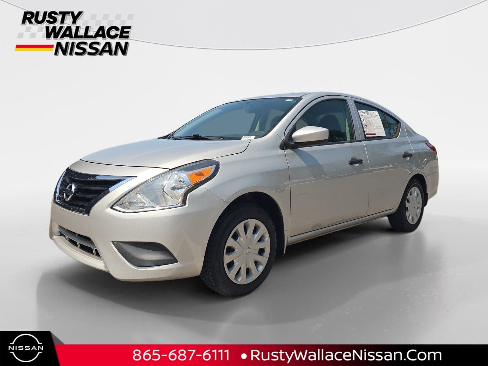 2018 Nissan Versa S — photo 1 of 27