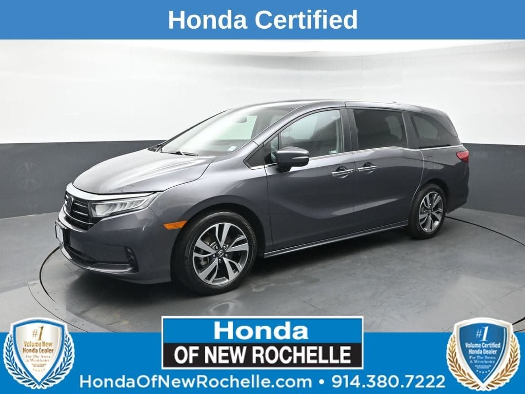 2024 Honda Odyssey Touring — photo 1 of 57