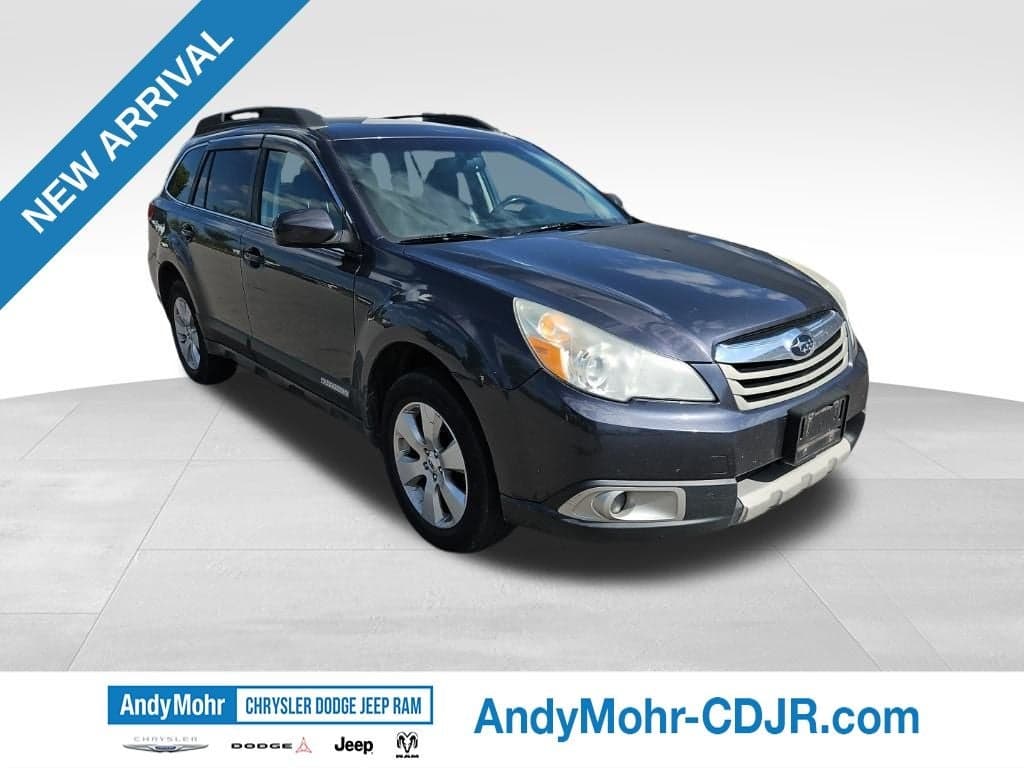 2012 Subaru Outback 2.5i Limited — photo 1 of 7