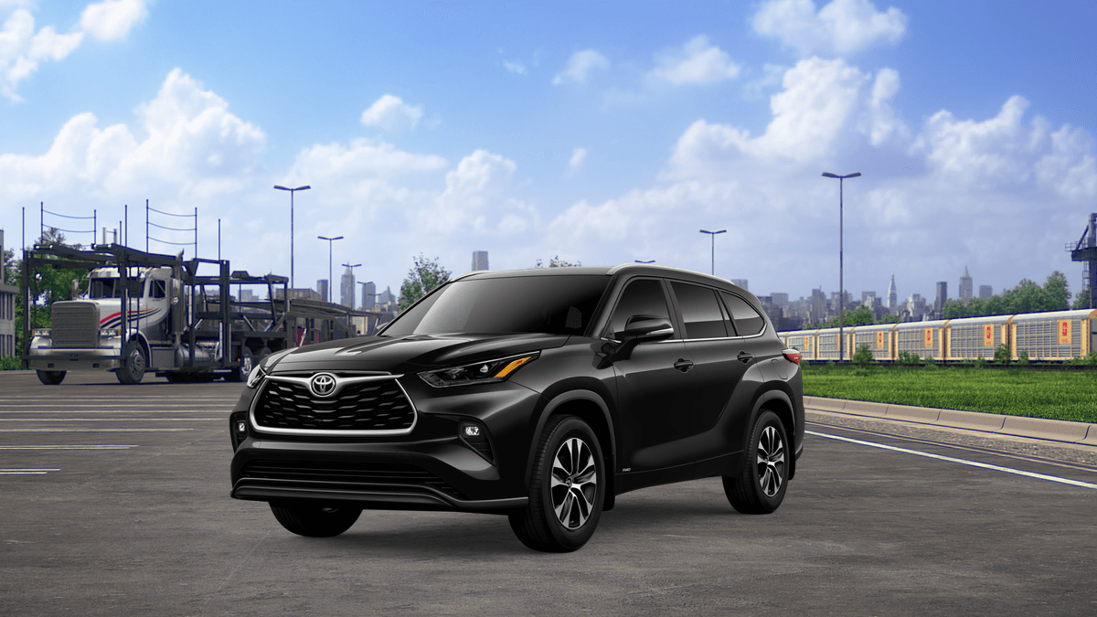 2026 Toyota Highlander Hybrid XLE — photo 1 of 22