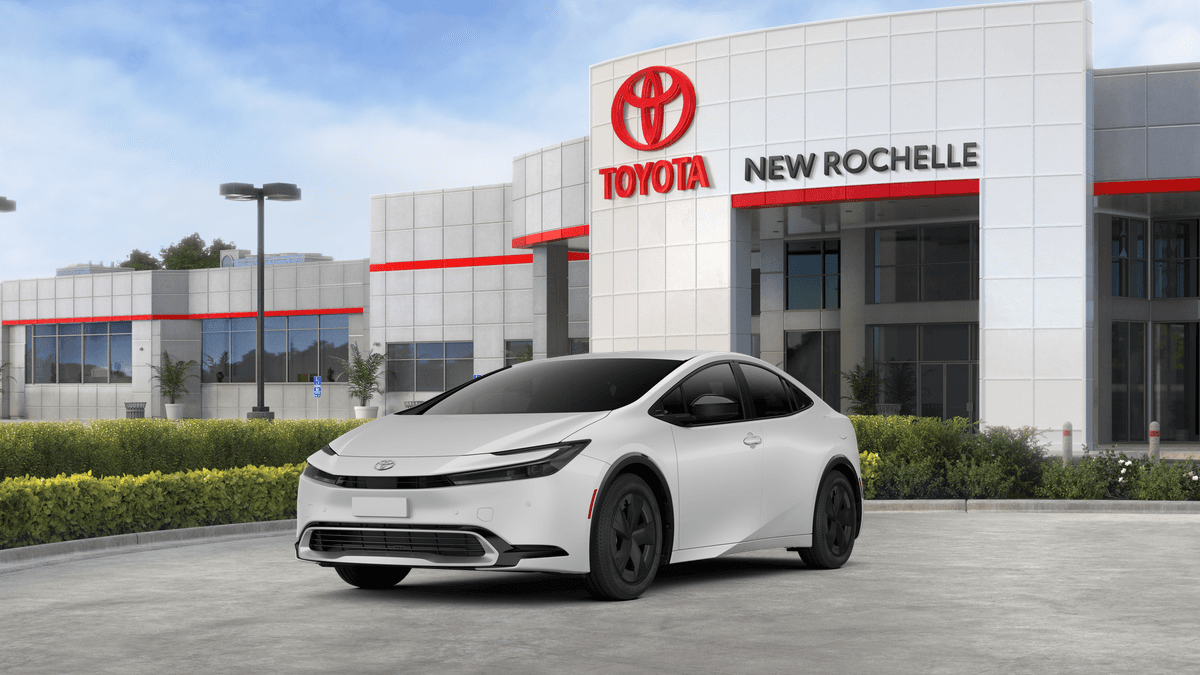 2026 Toyota Prius Plug-in Hybrid SE — photo 1 of 22