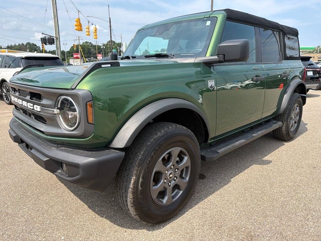 2023 Ford Bronco Big Bend — photo 1 of 24