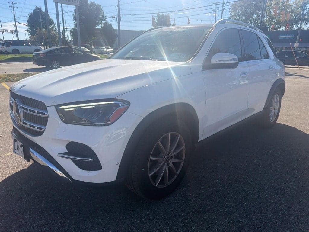 2025 Mercedes-Benz GLE Base — photo 1 of 5