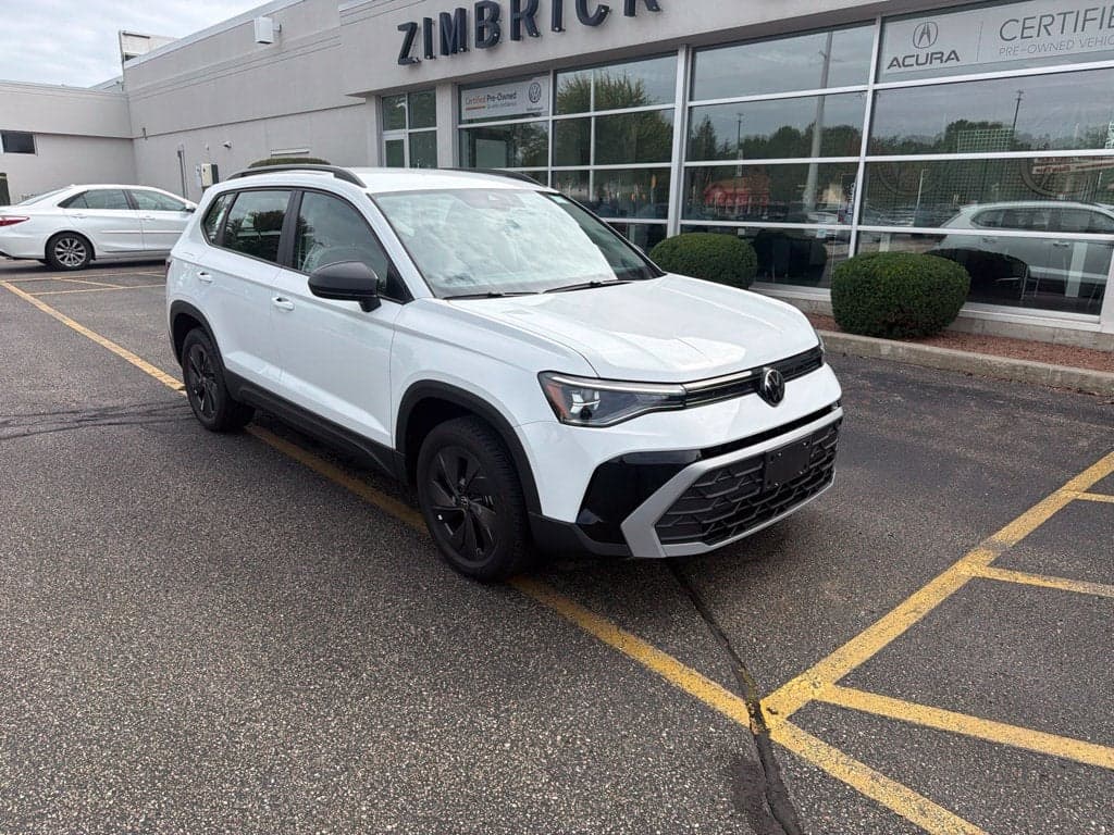 2026 Volkswagen Taos Base — photo 1 of 20