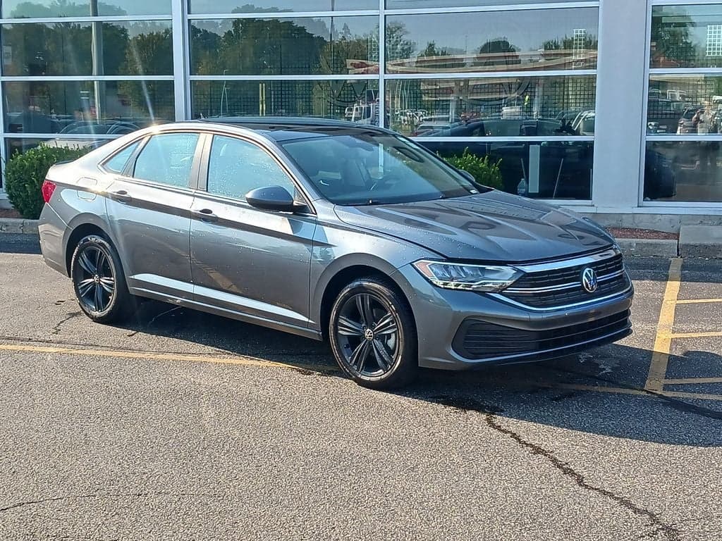 2023 Volkswagen Jetta 1.5T SE — photo 1 of 20