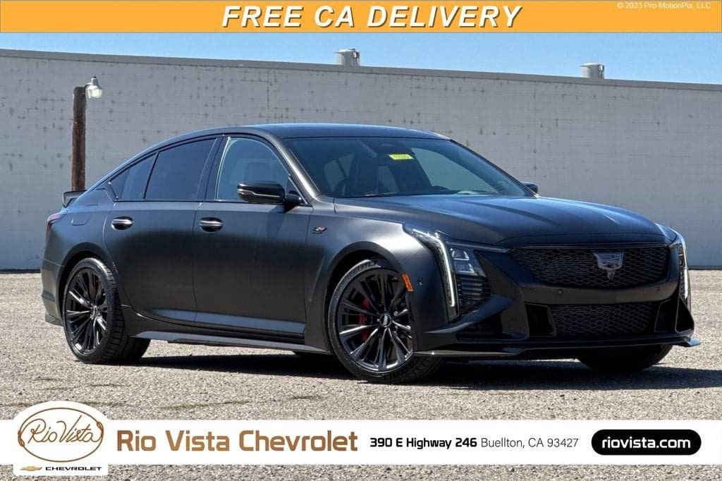 2025 Cadillac CT5-V V-Series Blackwing — photo 1 of 38