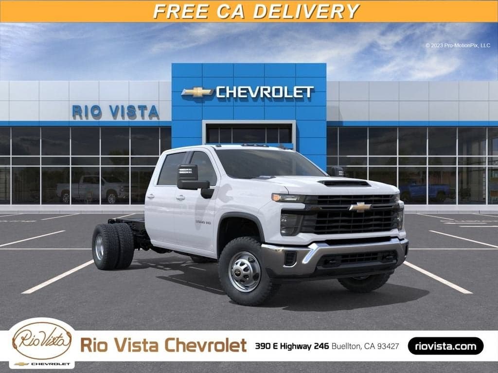 2026 Chevrolet Silverado 3500 HD Chassis Cab Work Truck — photo 1 of 25