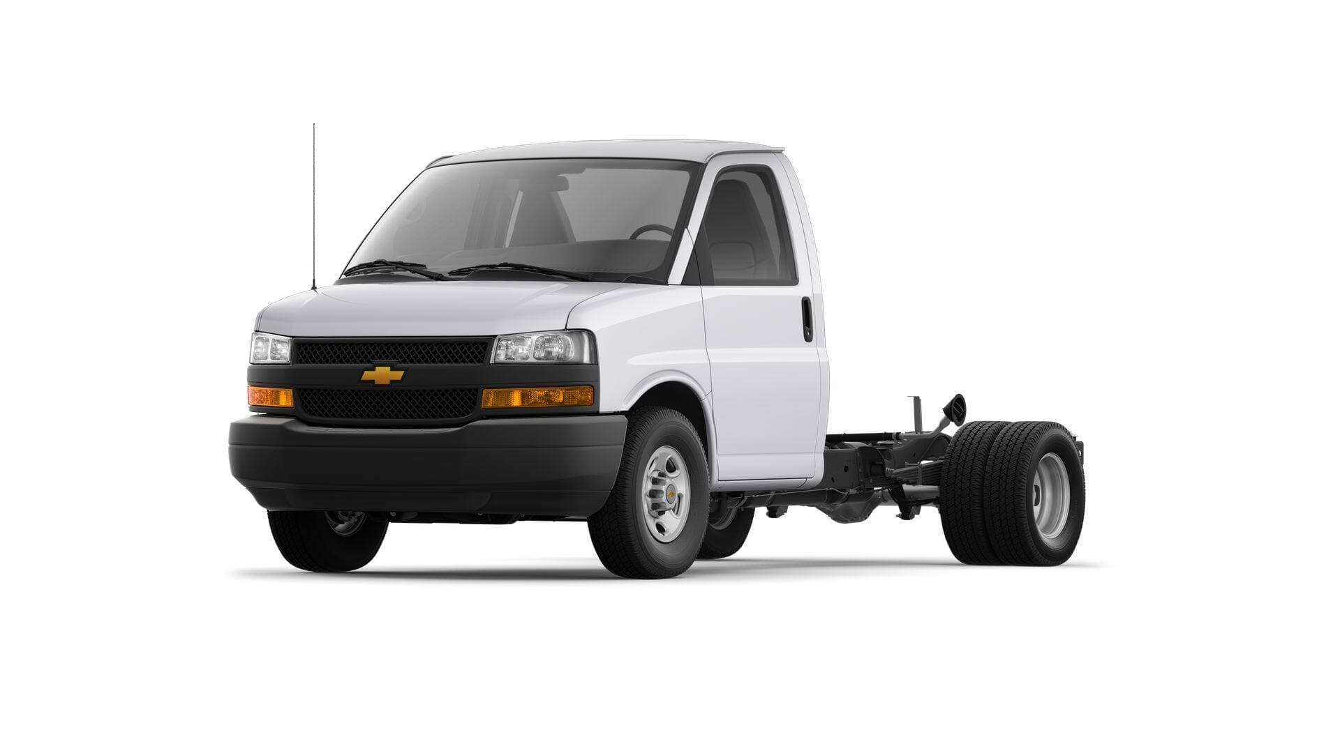 2025 Chevrolet Express Cutaway 3500 1WT — photo 1 of 25