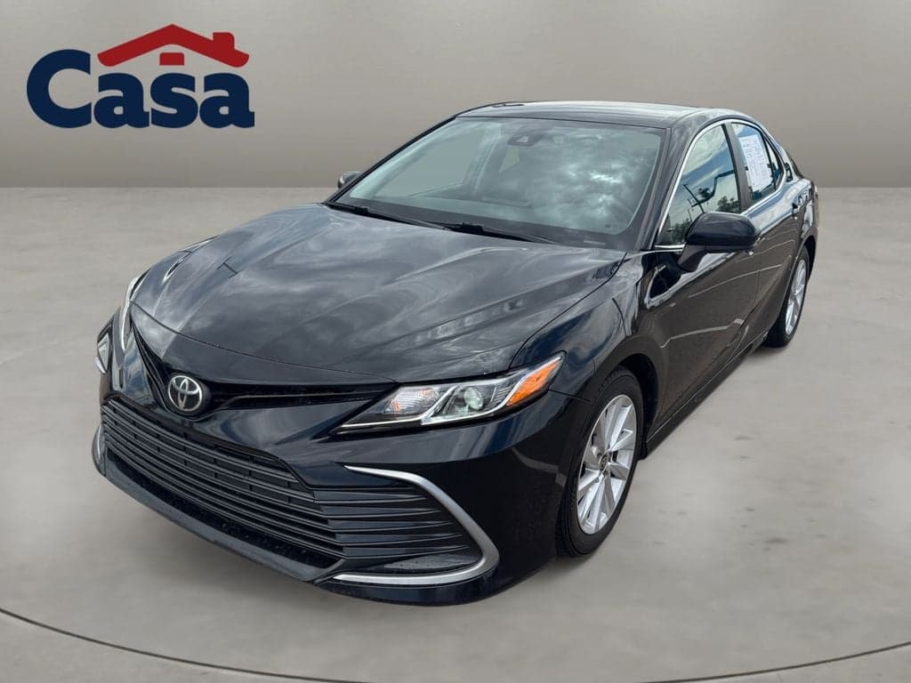 2022 Toyota Camry LE — photo 1 of 39