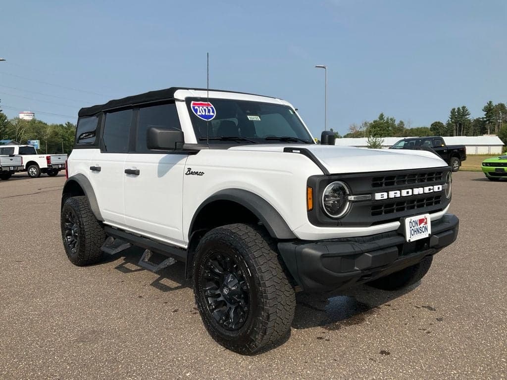 2022 Ford Bronco Base — photo 1 of 54