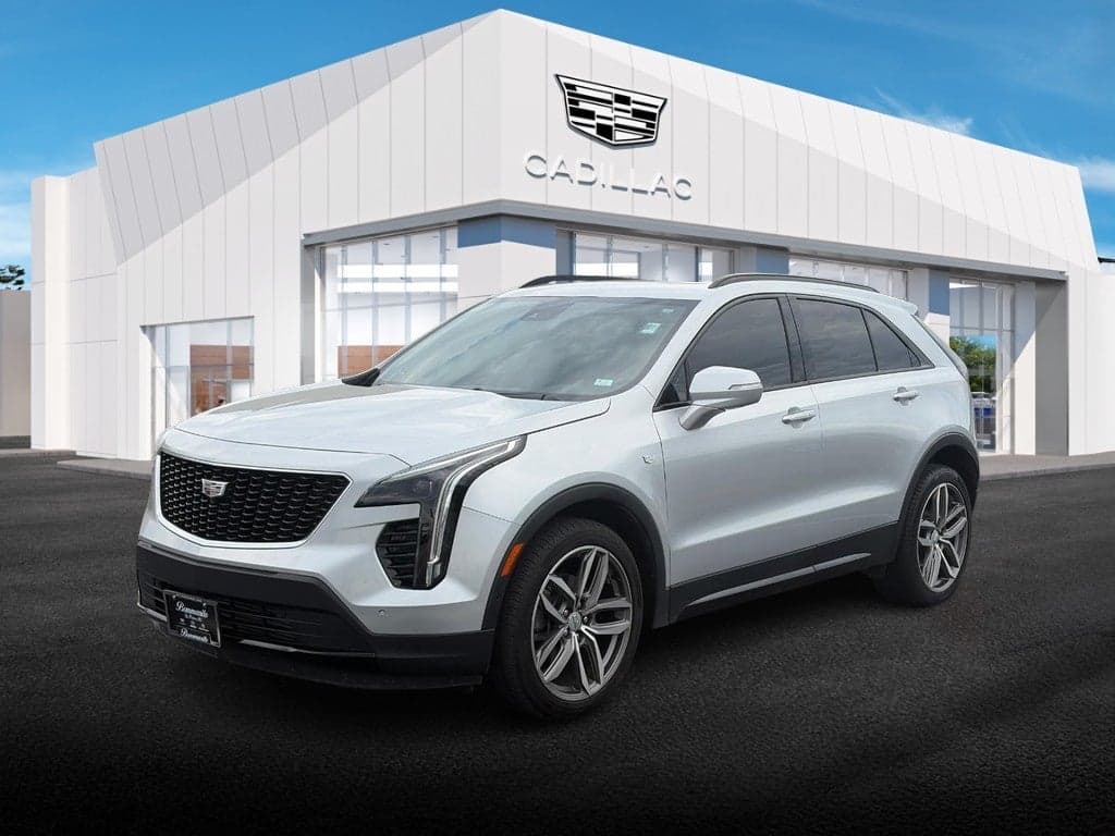 2022 Cadillac XT4 AWD 4dr Sport — photo 1 of 17