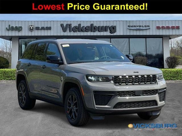2027 Jeep Grand Cherokee Laredo Altitude — photo 1 of 46
