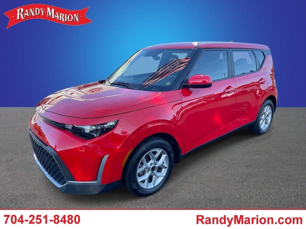 2023 Kia Soul LX — photo 1 of 46
