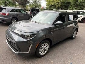 2023 Kia Soul S — photo 1 of 8