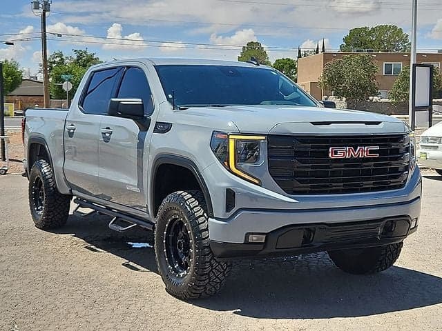 2024 GMC Sierra 1500 Elevation — photo 1 of 25