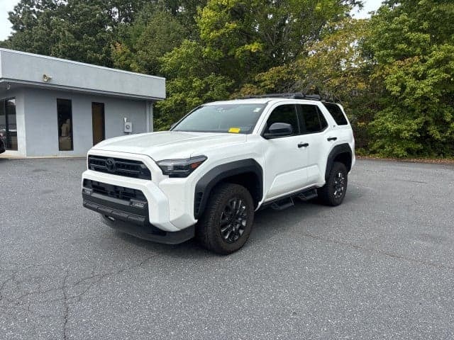 2026 Toyota 4Runner SR5 — photo 1 of 5