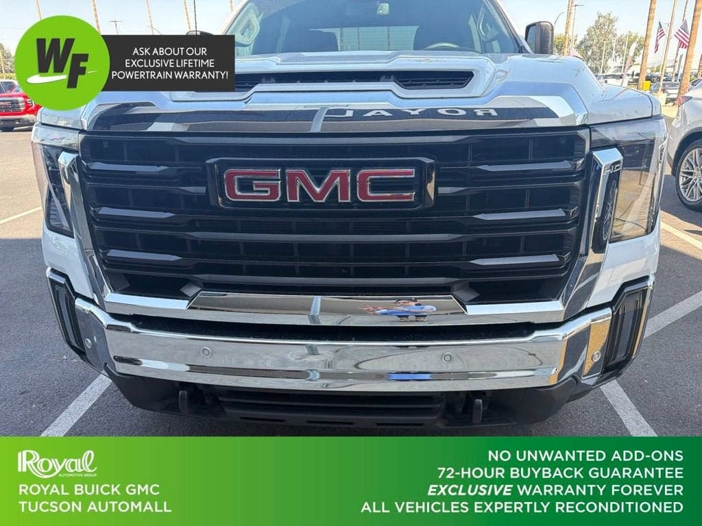 2025 GMC Sierra 2500HD Pro — photo 1 of 28