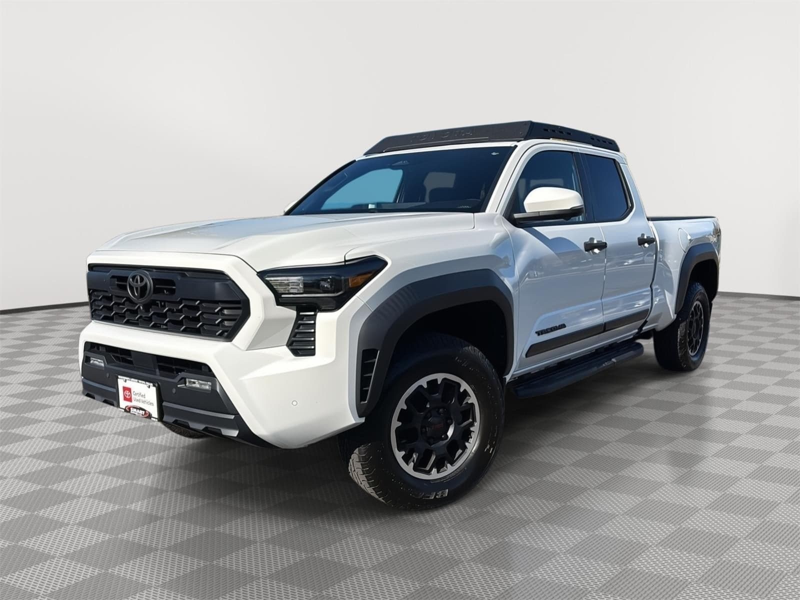2024 Toyota Tacoma 4WD TRD Off Road — photo 1 of 32