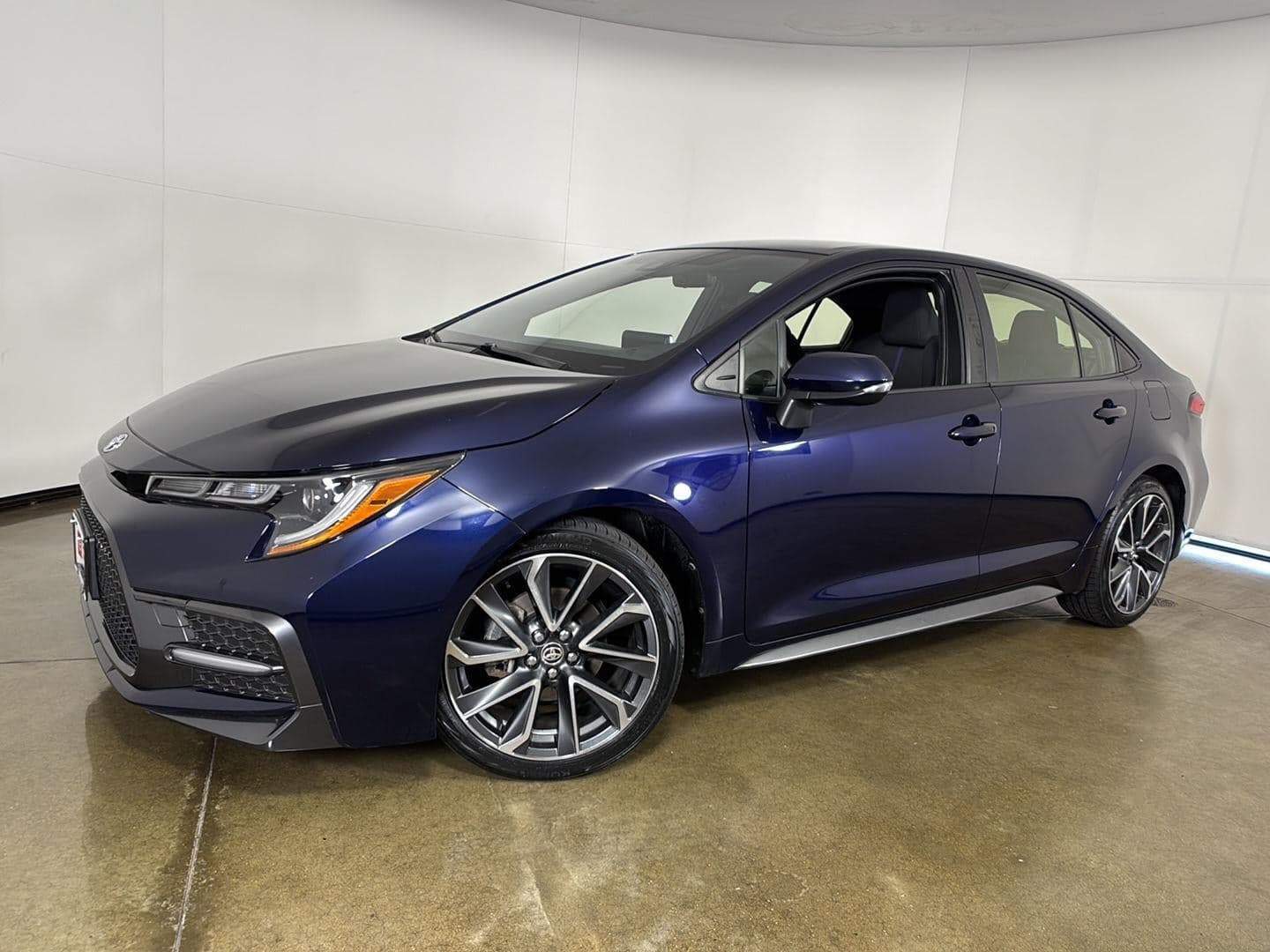 2021 Toyota Corolla SE — photo 1 of 28