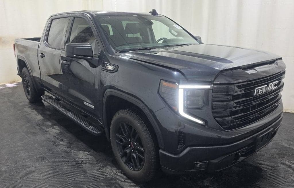 2024 GMC Sierra 1500 Elevation — photo 1 of 25