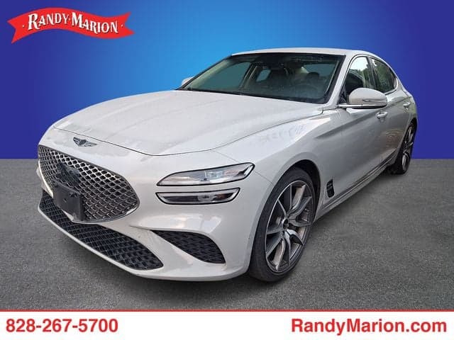 2025 Genesis G70 2.5T — photo 1 of 26
