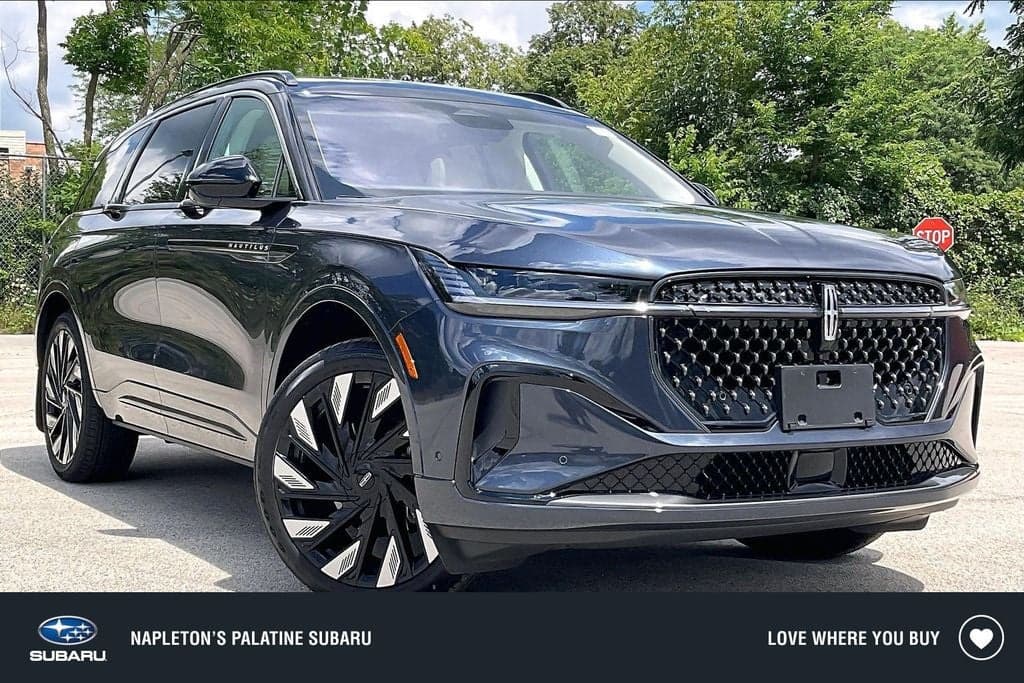 2024 Lincoln Nautilus Black Label — photo 1 of 48