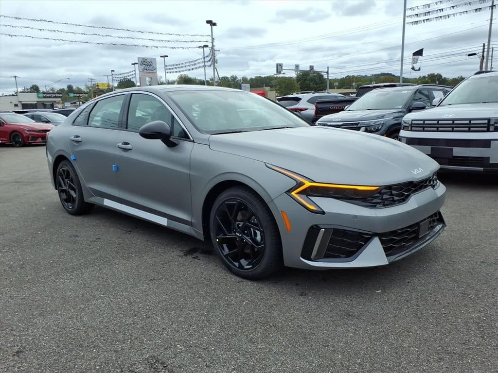 2027 Kia K5 GT-Line — photo 1 of 12