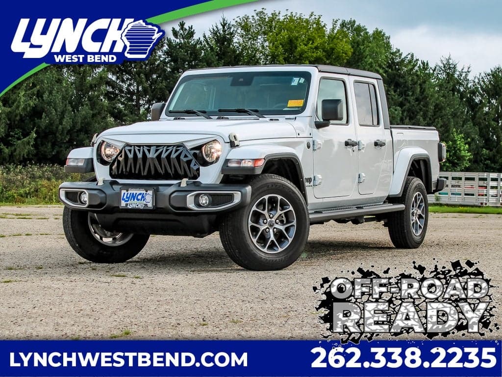 2024 Jeep Gladiator Sport S — photo 1 of 46