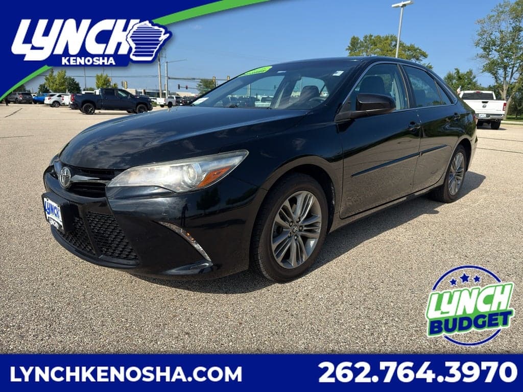 2016 Toyota Camry XLE — photo 1 of 33