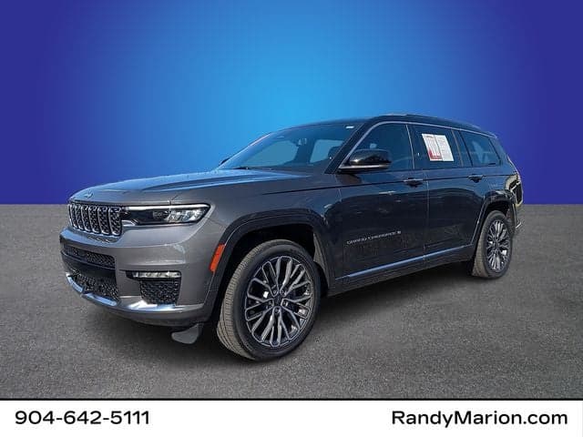 2024 Jeep Grand Cherokee L Summit — photo 1 of 34