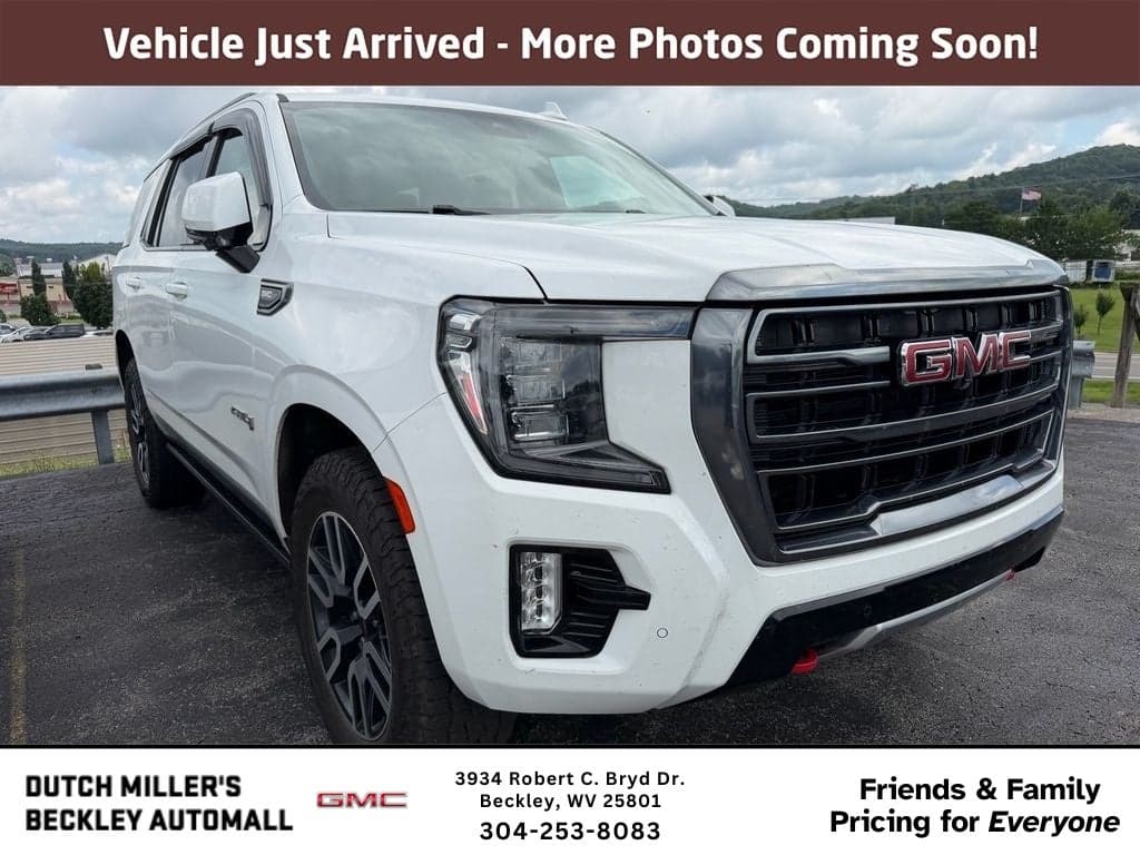 2023 GMC Yukon AT4 — photo 1 of 5