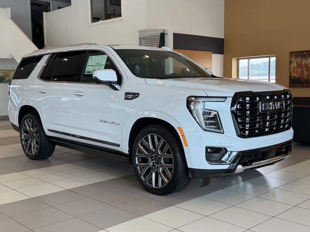 2026 GMC Yukon Denali Ultimate — photo 1 of 39