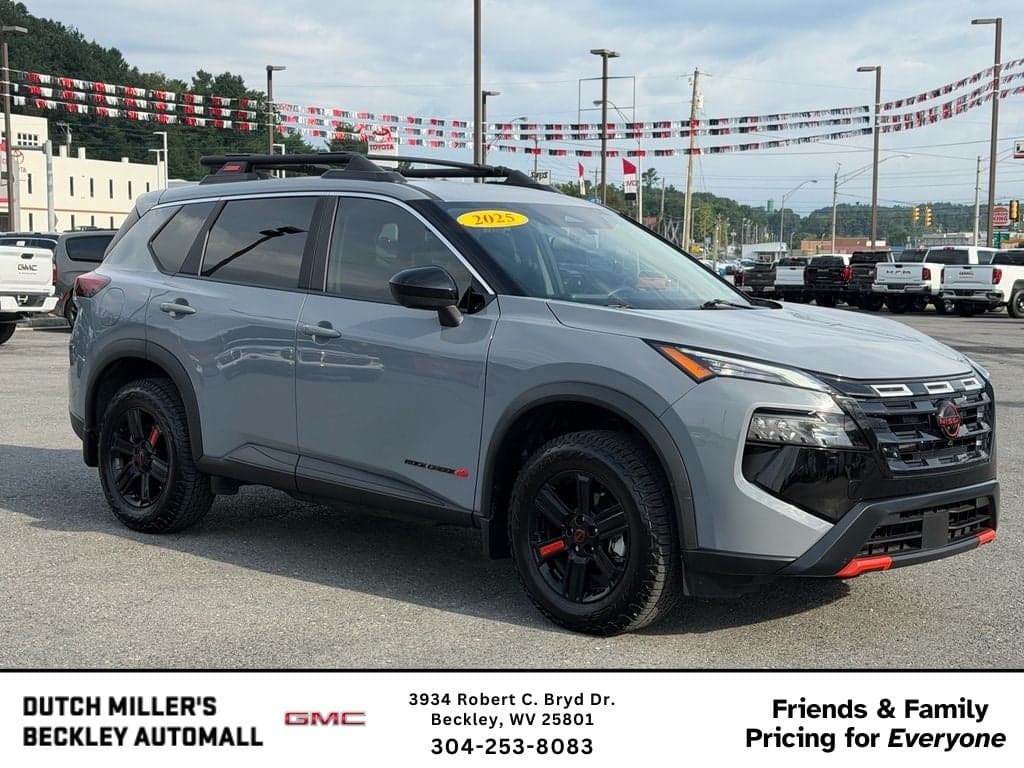 2025 Nissan Rogue Rock Creek — photo 1 of 8