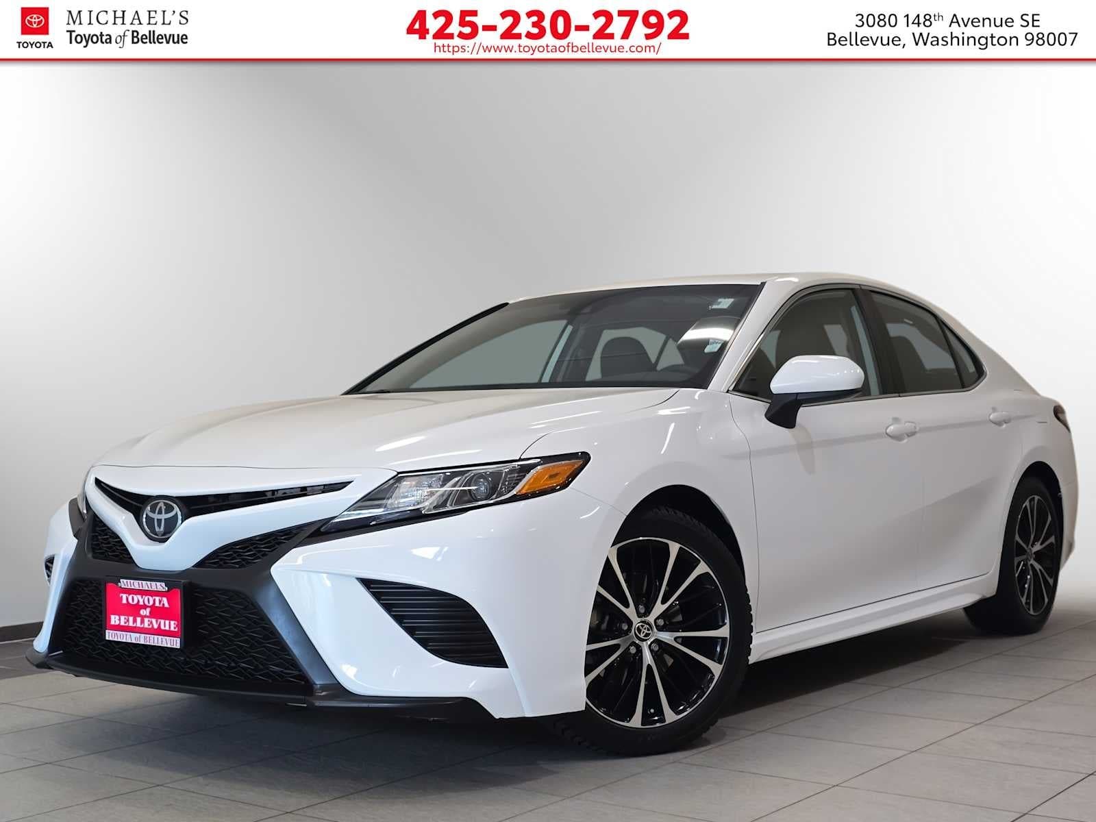 2020 Toyota Camry SE — photo 1 of 31