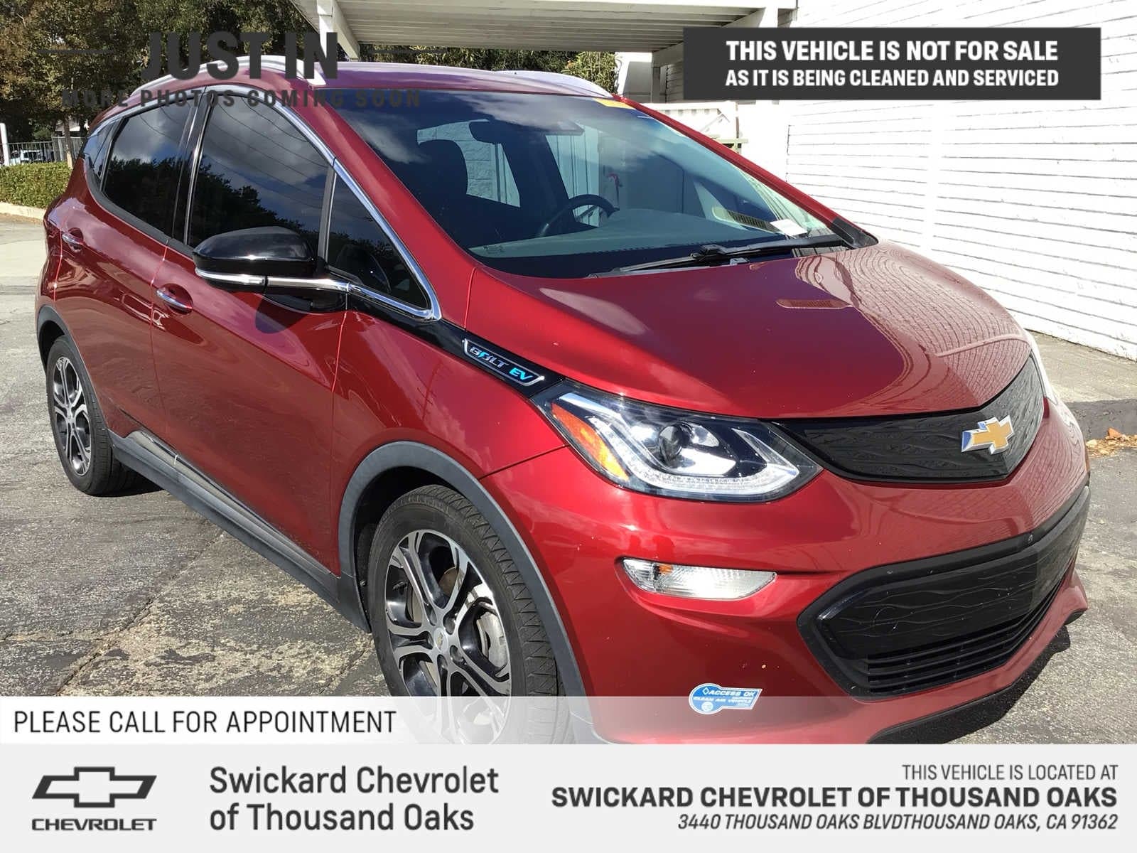 2020 Chevrolet Bolt EV Premier — photo 1 of 5