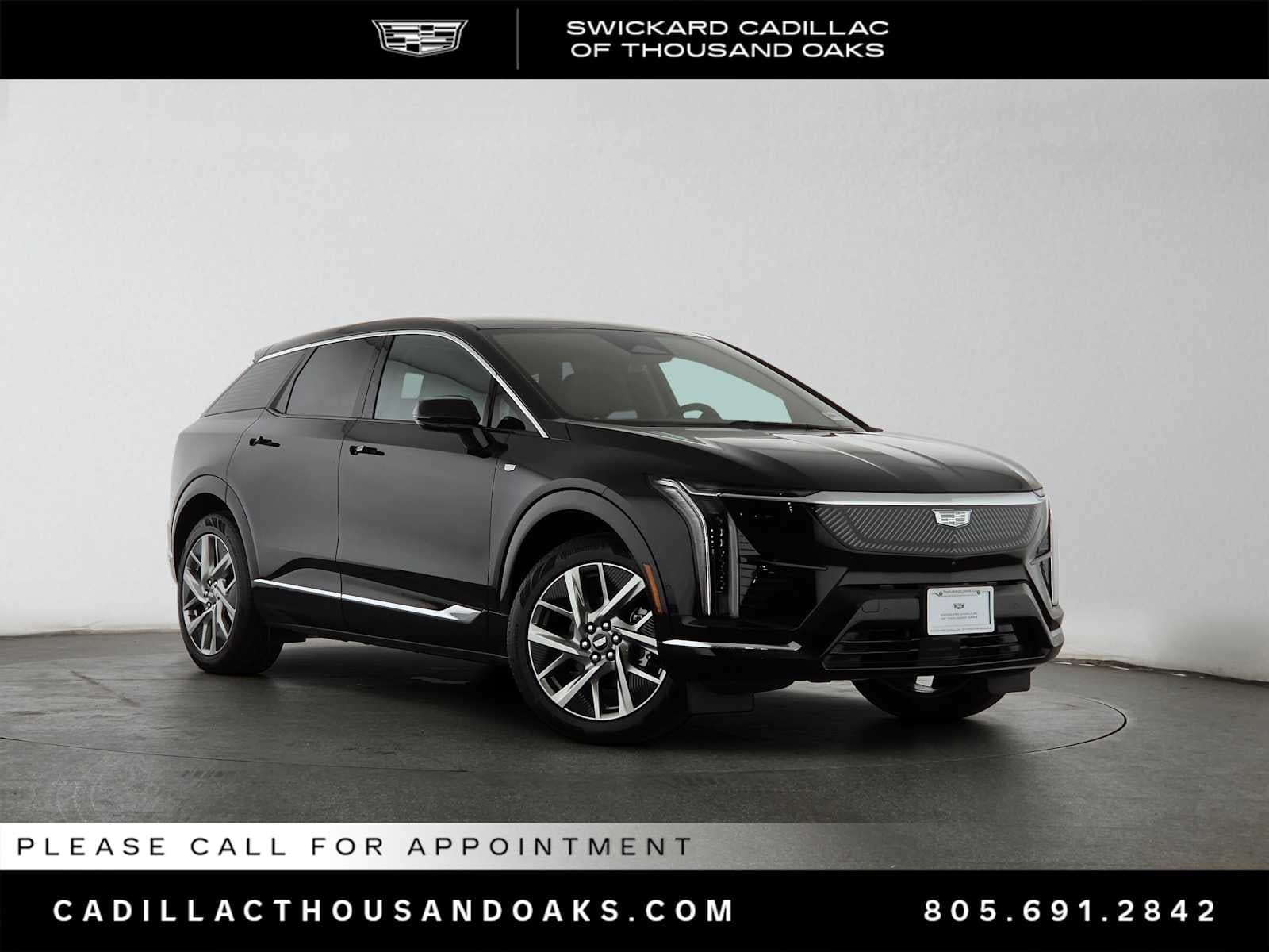 2027 Cadillac OPTIQ Luxury — photo 1 of 31