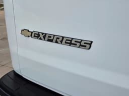 Extra Photo