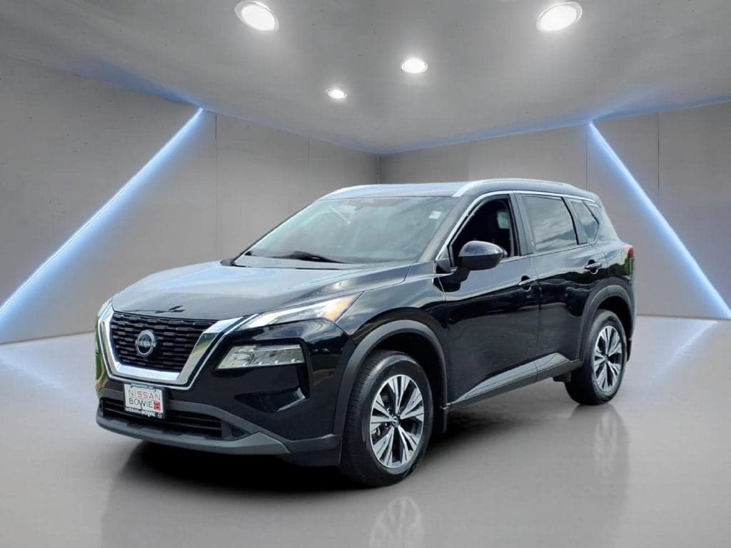 2023 Nissan Rogue SV — photo 1 of 5