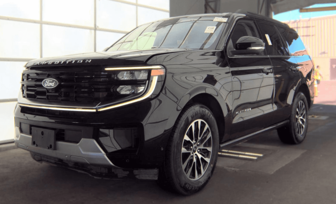 2025 Ford Expedition Platinum — photo 1 of 25