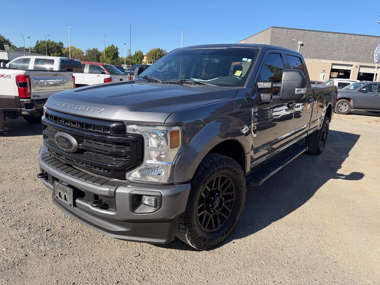 2022 Ford Super Duty F-350 SRW XLT — photo 1 of 27