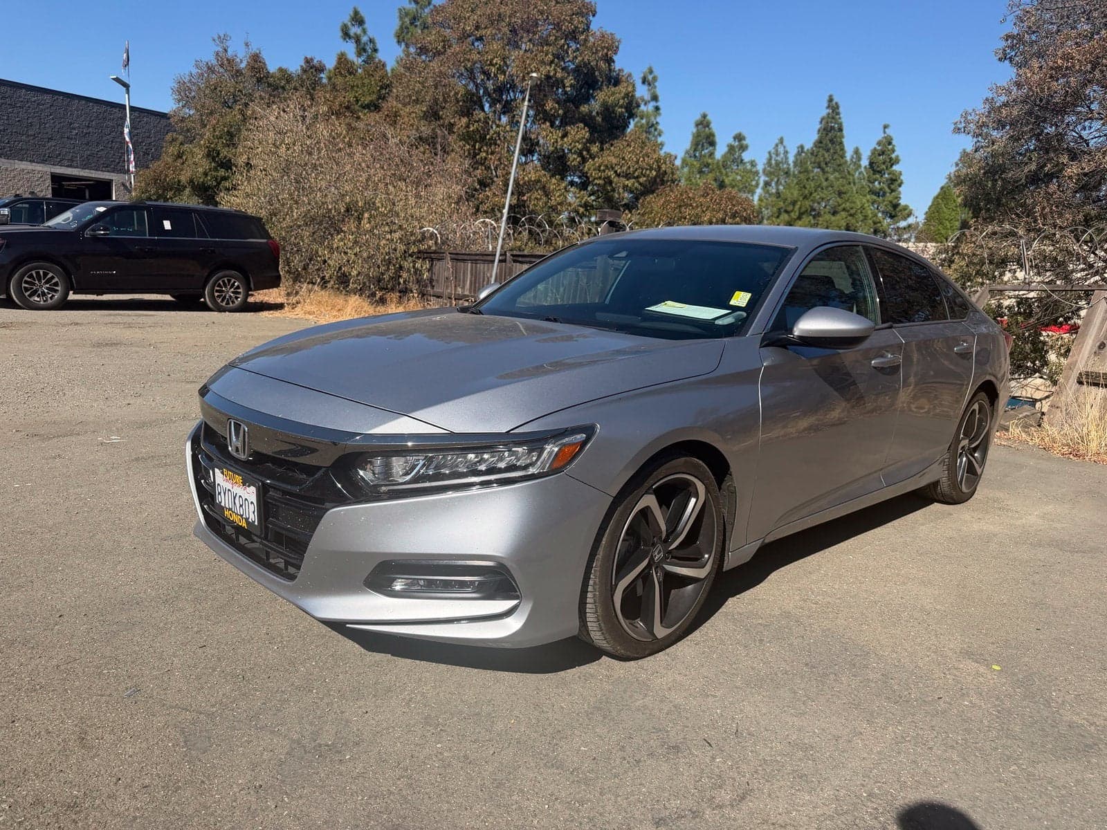 2018 Honda Accord Sedan Base — photo 1 of 5