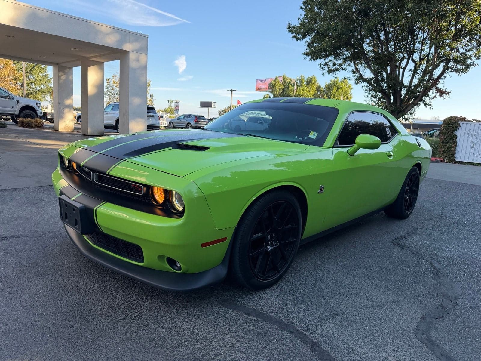 2015 Dodge Challenger R/T Scat Pack — photo 1 of 25
